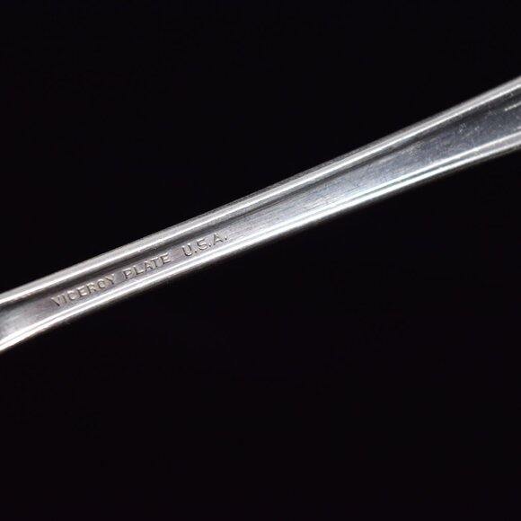 National Viceroy Plate Moderne Cocktail Seafood Fork Silverplate Fancy Heart VTG - Picture 5 of 6